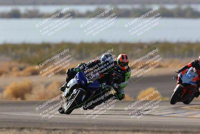 media/Dec-18-2022-SoCal Trackdays (Sun) [[8099a50955]]/Turn 14 (940am)/